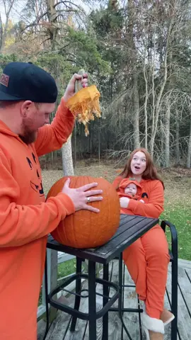 She was so excited!! 🎃🧡 @regalnoise #hannahandregal #hannahkelekacook #regalnoise #couplestiktok #baby #sweet #cute #viral #trending #fyp #relationshipgoals #Relationship #couplegoals #couple #halloween #spookyseason #halloweencostume #parentsoftiktok #comedy #funny #humor 