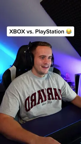 Xbox vs. PlayStation #fürdich #fyp #gaming #comedy 