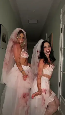 ⚰️🫢 @lelepons 