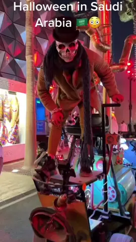 It’s so sad seeing Saudi Arabi  a Muslim country  where is prophet Muhammad (saw)  became a prophet  and history there and they are destroying it by celebrating a Christian holiday, no offense christianity😞 #fyp #f#fyp##fypシa#govirale#prophetmuhammadm#muslim #islama#saudiarabia🇸🇦