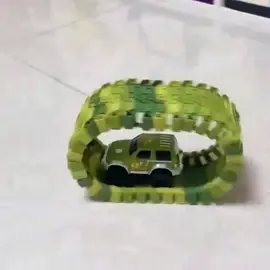 This all-new Ultimate Dino 360 Track Set is the perfect gift for any dinosaur-loving kid