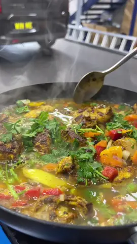 Jamaican Chicken Curry🇯🇲😍#monday #jamaica #chicken #curry #caribbean #fyp #foryou #satisfying #asmr #asmrvideo #dinner #food #tiktokfood #indian #viral #hungry #Foodie #smoking #cooking 