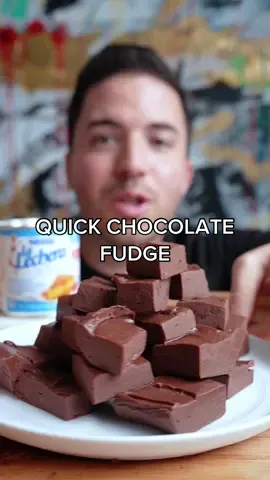 QUICK CHOCOLATE FUDGE 😍 Con La Lechera you’ve got this! #dessert #chocolate #netslelalechera #ad