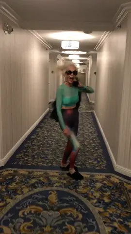 Me, on my way to the pool every morning 😂😂❤️  #ifnotnowwhen #besillybeyou #fashionover70 #runwayover70 #maturemodel 