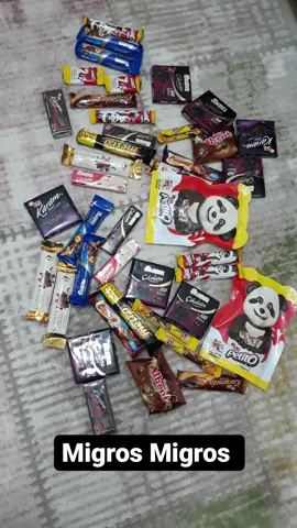 Migros 1 alana 1 bedava kampanyasından aldıklarıma bakın  🍫🍫🍫🍫🍫🍫🍫 #migros #1alana1bedava  #kampanya #indirim #market #çikolata #tiktok #kesfetbeniöneçıkart #düet #kesfet #bitter 