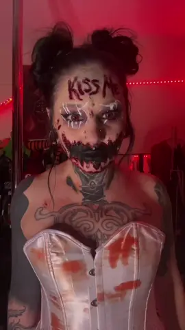 ⚠️TW FLASH ⚠️Here comes your candy girl! #thepurge #thepurgemakeup #candygirl #halloween #halloweenmakeup #viral #fyp