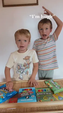 What a fun challenge! They matched the scented markers/paper to the candy. Link in bio to buy A-Z products! #MomsofTikTok #toddlertok #challenge 