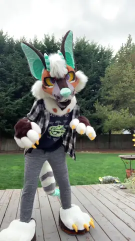 Tail go swish #fursuitmaker #fursuit #fursuiting #costume #furryfandom #furrytiktok #fursuittiktok #fursuitercheck #fursuiter #fursuitwip #cosplaywip #mascot #fursona #fursuittail #fursuithead #fursuithead #fursuitpartial #fursuitpaws #fursuitfeetpaws 