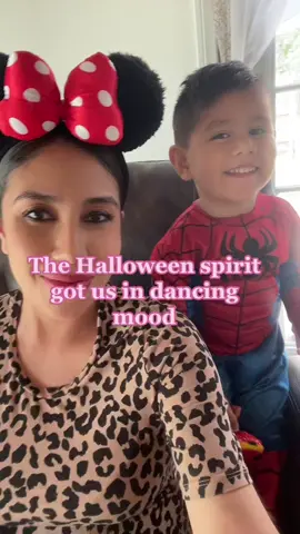 Halloween ready!! Minnie & Spiderman #mommyvideos #toddlermom #funmom #tiktokdancefun #pregomoves 