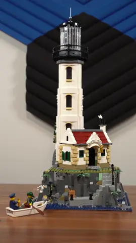 LEGO Lighthouse, but clicky! (2065 pieces | Model 21335) #lego #asmr #legoasmr #asmrlego #legolighthouse