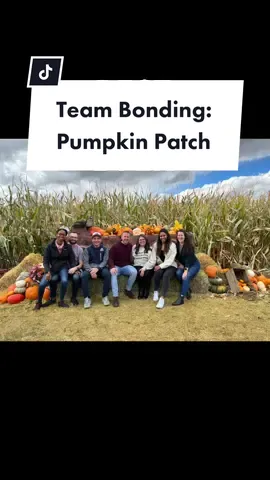 Fall in Colorado with the best team 🌽🎃 #teambonding #officelife #teamouting #coworkers #pumpkinseason #pumpkinpatch #cornmaze #officefun #officeouting #bestcoworkers #SmallBusiness #kingsloot 