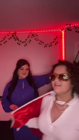 @isabellabozzo_ as elvis presley #fyp #foryou #priscillapresley #elvispresley #halloween #costume 