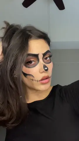 Happy Halloween 🎃👻 #grwm #skull #skullmakeup 