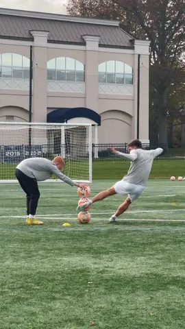 Football ⚽️❤️ #topcorner #d1soccer #ncaa #football #satisfying 