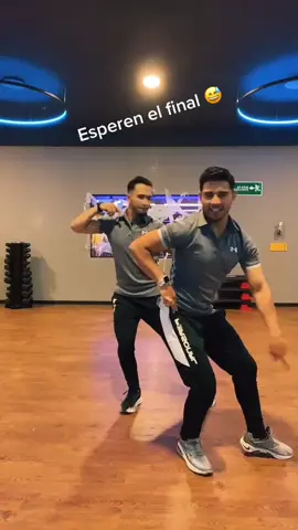 @maickbuenoo @smartfit @smartfitcolombia #popular #smartfit #colombia #dance #training #personaltrainer #tendencia #TikTokHalloween