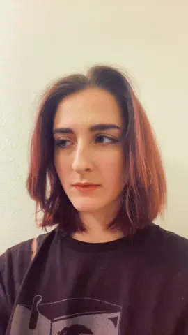 this may be my favorite one of the videos hehe #danascully #foxmulder #xfiles #thexfiles #thexfilescosplay #halloweencostume #happyhalloween #halloween #danascullycosplay 