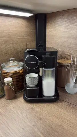 coffee corner ☕️🤍 #coffee #nespresso #coffeecorner #granlattissima #granlattissimanespresso 