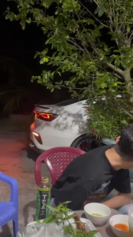 Phá làng phá xóm