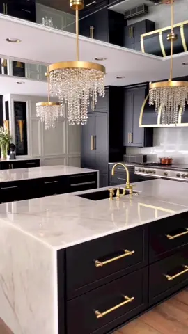 Golden details ✨ #luxuryspace #luxuryhome #luxurylifestyle #luxuryrealestate #luxuryliving #superluxurygroup 