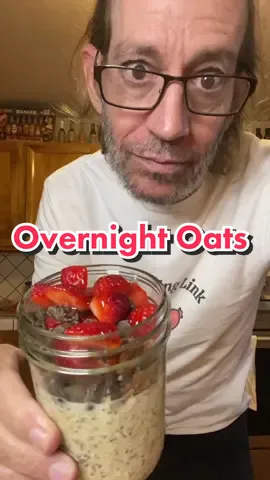 Overnight Oats #healthy #oats #berries #porkfatrules #oldscoolkevmo #cheers 