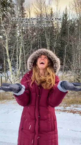 GIVEAWAY TIME! Winter is coming but thanks to @accsa.ware I’m covered! Their gloves keep me warm and are amazing in the snow! To win $50 worth of ACCSA gear, follow them and myself and comment below! Tag a friend for extra entries and unlimited entries allowed!   #accsaware #accsakids #ad #giveaway #snow #snowseason #winteriscoming #winterishere #giveawaytime 