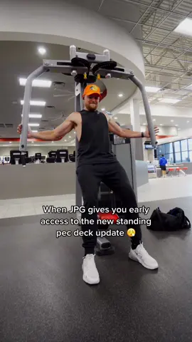 @JPGCOACHING best way to hit pec decks #gym #GymTok #pecdeck #fyp #fypシ #dan