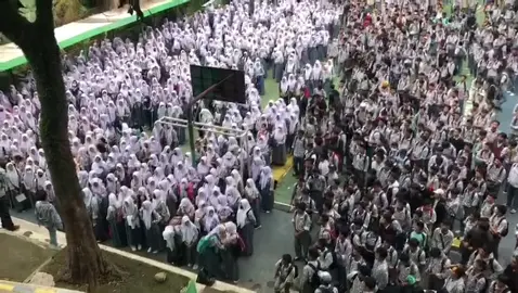 Banyak orang yang mengikuti, tapi mereka tidak bisa menjadi kami!!  #smkpluspgri1cibinong #smea 