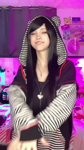 Young Bree would be so happy to see me now #sponsoredbyHT #HTFxSkelanimals #viral 