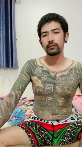 ไม่รักกันแล้วใช่ไหมไอ่ต๊าวแก่ 5555  @พ่อเพชร พหลฯ 