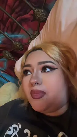 Havent heard from you in a while. I know i said my feelings were gone but i still love you and i miss you so much :(