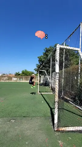 Siempr3 enf0cadO😈🤙🏻 #DiaDeMuertos #futbol #TikTokDeportes #videosdefutbol #humor #comedia #viral #fyp 