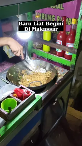 Nasgor Keliling, Info Yang Tau Kapan Lagi Lewat Ini di Antang. #makassarkuliner #jajananmakassar #kulinermakassar #makassartiktokers #fypmakassar 
