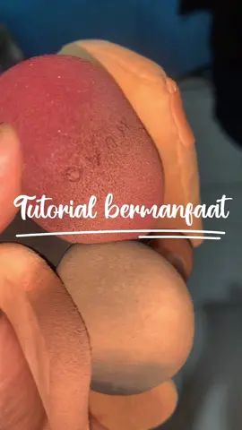 Sebuah tutorial membersihkan spons make up ✅ #membersihkan#spons #beautyblander #fyp#tips #flks #tutor #fypシ #flksyaguys🥰biarrame🥰 #tiktok 