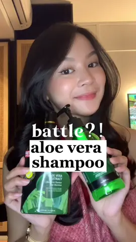 honest review with these beautiful shampoo! yang blm tau khasiat aloe vera dirambut, harus banget coba! 22nya oke banget sebenernya tapi since aku anaknya sukanya yg murce2 jadii.. liat di akhir! #battleproduct #shampooviral #shampoolegend #reviewshampoo #shampooaloevera #stronghair #shinyhair 