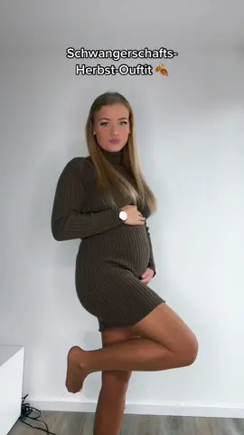 IG: saraht1me Der Umzug steht langsam an schaut gerne in meiner Instastory um nichts zu verpassen!! #pregnant #outfit 🍂