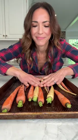 CHARRED CARROTS AGRODOLCE w/ CRISPY FARRO!! Agrodolce is a sweet & sour sauce that elevates charred veggies, pork, chicken and can even be used as on a sandwich. Agrodolce -Sweet & Sour Sauce (Yields about 1/2 cup) 1 cup red wine vinegar 1/3 cup sugar 1 ounce golden raisins 1 tbsp Calabrian chili paste -Add vinegar and sugar to a non reactive small sauce pan. -Bring to a high simmer and stir until the sugar dissolves -Let simmer until the vinegar reduces to about 1/2 -Add the raisins and stir in the Calabrian chili pepper  Charred Carrots (Serves 2-4) 2 bundles of small to medium sized carrots, rinsed well 1/2 tbsp grape seed oil or vegetable oil 1/3 cup cooked farro, drained and room temp 1 tbsp olive oil 1/2 cup agrodolce (see recipe above) 2 ounces feta, goat cheese or ricotta salata 1/4 cup chopped fresh parsley -Bring a large pot of salted water to a boil -Add carrots and boil for 1 to 2 minutes depending on the size of the carrots. My carrots were on the smaller side, so I let them boil for only a minute. -Remove carrots and let them dry. -Add carrots to baking sheet and coat with grape seed oil -Broil for 2 to 3 minutes on each side or until charred on both sides.  -Place carrots in a serving dish and set aside -Add olive oil to a medium sized frying pan and heat to medium-high. Add cooked farro and let cook until crispy and golden brown. -Top carrots with agrodolce, crispy faro, cheese and parsley.