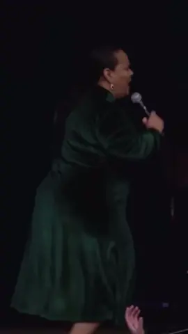 #adoracion #virginiabrito #enespirituyenverdad #adoradoresdecristo #Diosesvida #jovenescristianosentiktok #presenciadedios #parati #fyp #viralvideo   