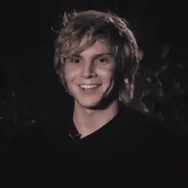 oh yuh. #evanpeters #evanpetersedit #americanhorrorstory #ahs 