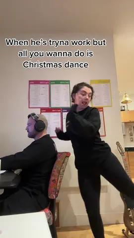 Queen of hard work wants him to stop working and start dancing hahaha #foryou #fyp #dancechallenge #christmas #christmasdance 