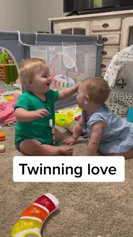 Watching our ONE year old twins play together 🥰❤️ #twinlove #boygirltwins #twinning #fyp #momlife #twinsbonding👩‍❤️‍💋‍👨 #MomsofTikTok #twins #oneyearsold #babies 