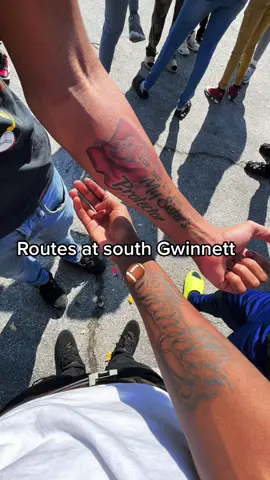 Done by trained professionals do not attempt at home🏈   #south #sghs #football #routes #fyp 