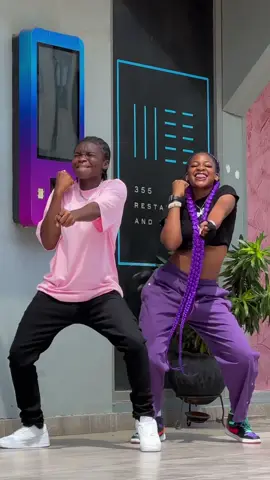 I love everything about this video w/ @Speedy💜🌹 DC: me #jedancechallenge #endurancegranddancechallenge 