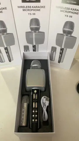 MÔ TẢ SẢN PHẨM MIC KARAOKE YS98 #micys98#micbluetooth#ys98#micsongca#micsic karoke Bluetooth YS-98 sở hữu chất lượng âm thanh đỉnh cao. 👉 Đặc biệt được tích hợp 1 micro phụ giúp cho bạn có thể hát song ca đơn giản nhất. 👉 Hát rất nhẹ, tiếng hát to, không cần tốn sức nhiều khiến người hát rất lâu mệt. 👉 Tiếng Bass chắc, khỏe được phát ra từ đôi loa to ở hai bên, tạo nên hiệu ứng âm thanh nổi (Stereo) rất ấn tượng. 👉 Các nút điều chỉnh chức năng của loa mic bluetooth được sắp xếp hợp lý thuận tiện sử dụng hơn khá nhiều. 👉 Micro phụ của YS-98 có thể điều chỉnh âm lượng và độ vang 1 cách độc lập 👉 Ngoài ra mic karaoke không dây bluetooth tích hợp loa siêu bass YS 98 còn có thêm một số nút chức năng khác hỗ trợ cho việc ca hát của bạn trở nên sinh động hơn. 👉 Nút chọn bài nhạc tới, lui kết hợp với tính năng tăng/giảm âm lượng của tiếng nhạc - Ghi âm và phát lại đoạn ghi âm dễ dàng bằng nút nhấn trực tiếp. 👉 Hỗ trợ thẻ nhớ Micro SD - Tích hợp thay đổi tone, giọng. 👉 Kết nối Bluetooth rất đơn giản và nhanh chóng.  ✅ THÔNG SỐ KỸ THUẬT SẢN PHẨM MIC KARAOKE YS98  👉 Chất liệu sản phẩm: nhựa, kim loại. 👉 Công suất đáp ứng: 7Wx2 👉 Tần số sử dụng: 80Hz-13KHz. 👉 Chức năng chính: nghe nhạc, làm loa bluetooth, loa thông báo, hát Karaoke bluetooth trên điện thoại ghi âm bài hát đã thể hiện,livestream,song ca.  👉 Kết nối: Bluetooth, USB, MicroSD, Cổng 3.5, Tai nghe 👉 Dung lượng pin tối đa: 3000mAh. 👉 Thời gian sạc: 2 giờ ( đèn tự tắt khi pin sạc đầy). 👉 Thời gian sử dụng: từ 5-7 giờ  👉 Màu sắc chủ đạo:  vàng, bạc 👉 Hỗ trợ kết nối usb, thẻ nhớ, cổng 3.5, cắm tai nghe 👉 Khối lượng tịnh: 300g  👉 Trọng lượng : 460g  ✅ CÁC CHỨC NĂNG NÚT MIC YS98  👉 MIC: để tăng giảm âm lượng micro 👉 ECHO: tăng giảm độ vang của tiếng hát 👉 MUSIC : tăng giảm âm lượng nhạc 👉 MASTER : tăng giảm âm lượng tổng của mic 👉 Nút tròn: tắt/mở nguồn khi nhấn và giữ lâu, phát/dừng bài hát