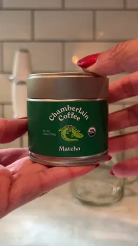 Have you tried the matcha from  @Chamberlain Coffee yet?? It was my first time trying it and YUMM!! I added oat milk and caramel creamer 😋 #matcha #matchalatte #chamberlaincoffeematcha #chamberlaincoffee #chamberlaincoffeegifted #icedmatcha #icedmatchalatte #chamberlaincoffeemilkfrother #oatmilk #caramelcreamer #oatly @Oatly 