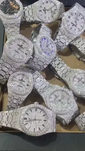 #watch #luxurywatch #icedoutwatch #hiphop #jewelry #men #accessories #StreetFashion #bling #rap #cubanlink #jewelrybusiness #boy #rapper #fashion #diamond #gold #silver #wristwatch #icedout #icedoutjewelry