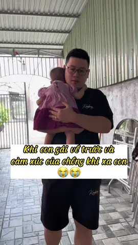 E Kem về nhà trước và đây là cảm xúc của chồng tôi khi xa con 😩😩#shoptumai #dcgr 