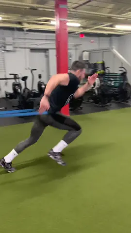 Chasing my Dreams 💫💨 Resistance Band Sprints with @Prodigy Filmz 🏃‍♂️🔥 #JesseJMMA #Fitness #Conditioning #Running #Hardwork #MMA #DreamChaser #FYP #ForYou #ForYouPage 