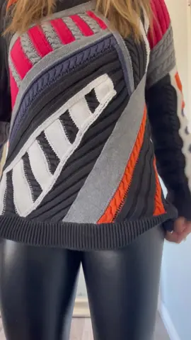 Vistete conmigo #fall #fallinspo #sweaterweather #vamosavestirnos #vamosavestirnosjuntas #moda #modalatina #modafemenina #sweater #outfitdeinvierno #otono2022 #quemepongo #inspirateconmigo #belanoia #fashionguru #modainternacional #bela #femenina #modaentiktok 