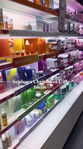 Save on gift sets at @sephora ! They make perfect gifts for the holiday season! 🤎 #sephora #christmas #christmasgiftideas 