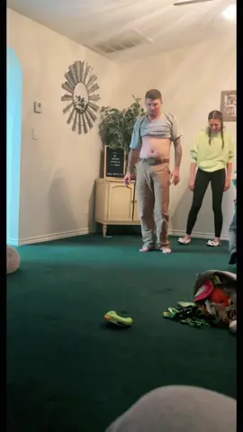 “Babe do a handstand and go into a back end”  Him: I got this….. 🙈🙉🙊😂😂😂🫣 @tylerlieberg  #handstandfails #uhoh #ouch #ohnono #confidence #fails #yougood #GenshinImpact32 #canthelpbutlaugh 